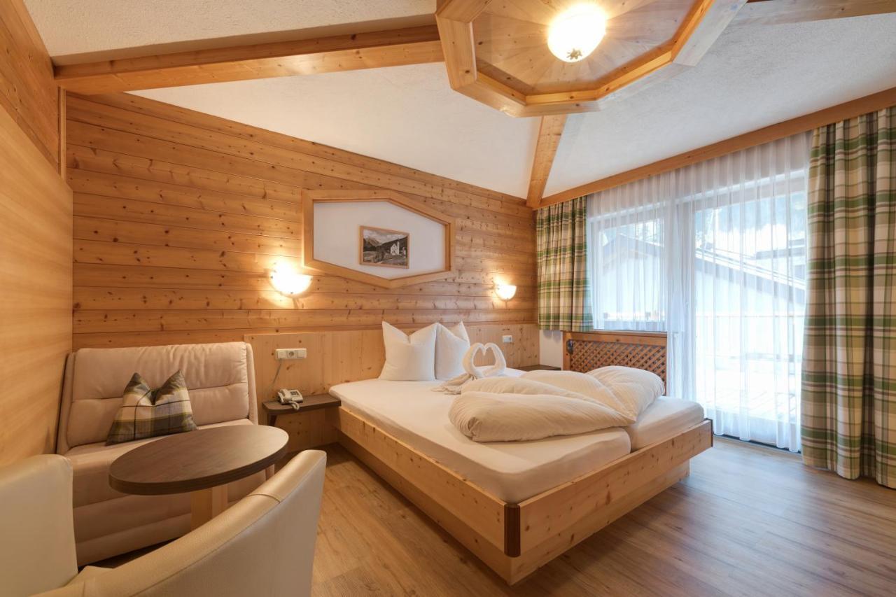 Hotel Enzian Paznaun 3*