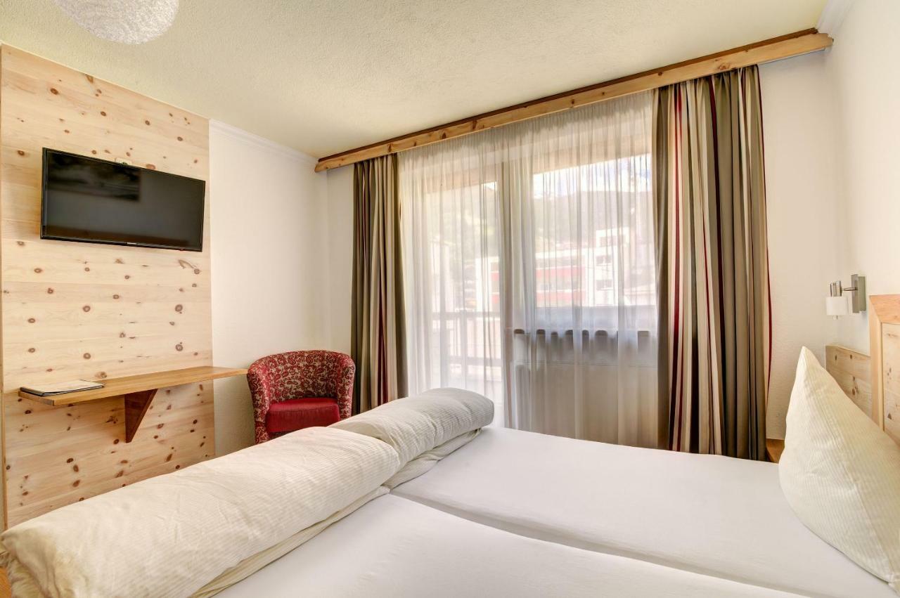 Enzian Paznaun Hotel See
