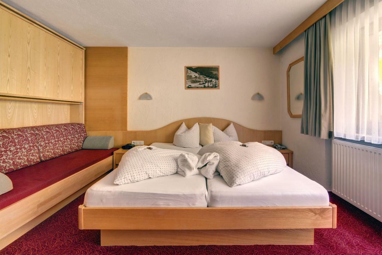 Enzian Paznaun Hotel 3*